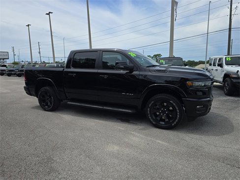 New 2026 RAM 1500 2WD Crew Cab image 2