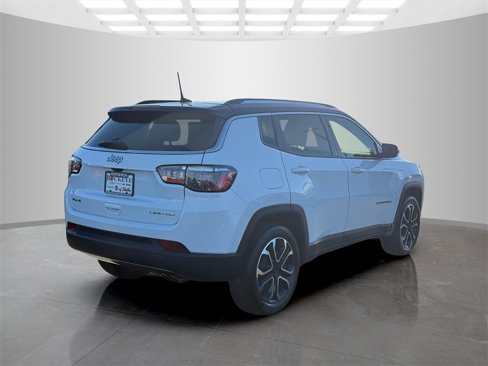 Certified 2022 Jeep Compass Limited image 7