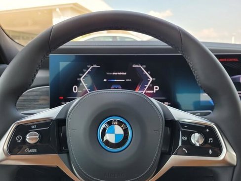 New 2026 BMW i7 eDrive50 w/ Premium Package image 17