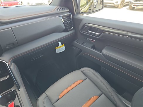 New 2026 GMC Sierra 1500 AT4 w/ Technology Package image 15