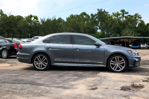 Used 2017 Volkswagen Passat 1.8T R-Line image 13
