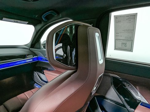 New 2026 BMW 740i xDrive image 16