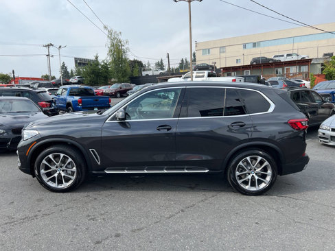 Used 2019 BMW X5 xDrive50i w/ Executive Package image 3
