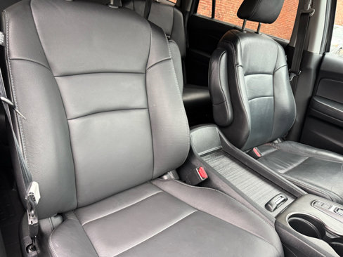 Used 2022 Honda Pilot Special Edition image 9