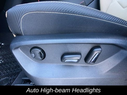 New 2025 Volkswagen Atlas Cross Sport SE image 14