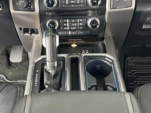 Used 2015 Ford F150 Platinum w/ Equipment Group 701A Luxury image 41