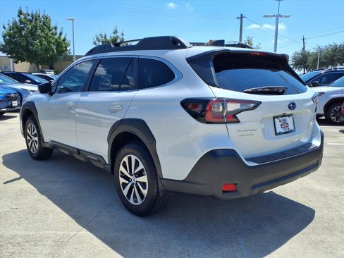 Certified 2025 Subaru Outback Premium image 2