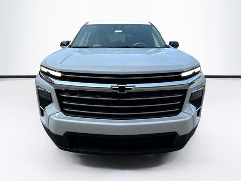 New 2026 Chevrolet Traverse LT w/ Driver Confidence Package image 4