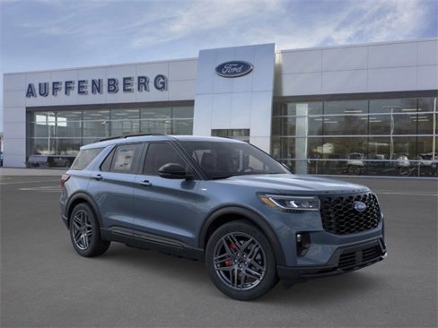 New 2025 Ford Explorer ST-Line w/ Premium Package image 7
