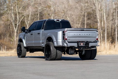 Used 2024 Ford F450 Limited w/ FX4 Off-Road Package image 10