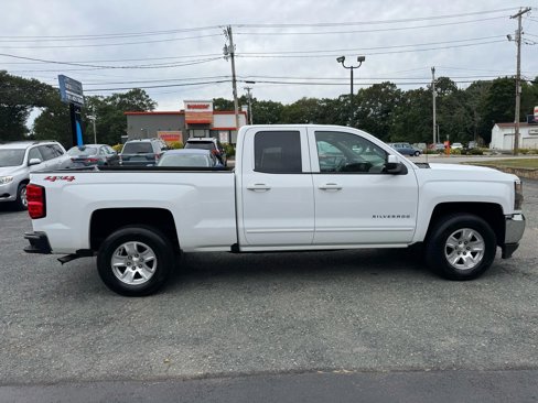 Used 2018 Chevrolet Silverado 1500 LT w/ All Star Edition image 8