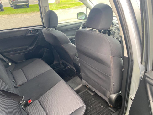 Used 2014 Subaru Forester 2.5i Premium w/ All-Weather Package image 17