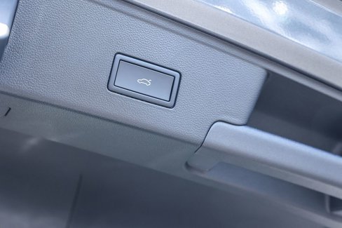 New 2025 Volkswagen Atlas Cross Sport SEL Premium R-Line image 45