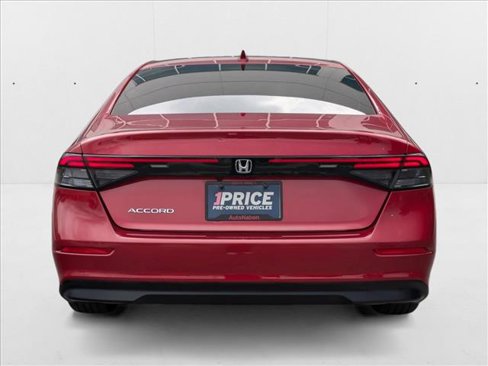 Used 2024 Honda Accord EX image 6