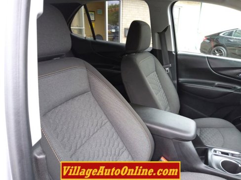 Used 2020 Chevrolet Equinox LT image 31