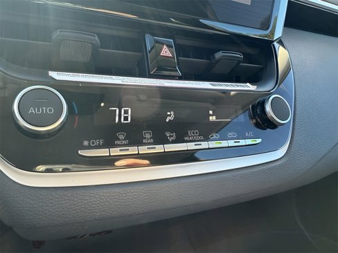 Used 2024 Toyota Corolla LE image 18
