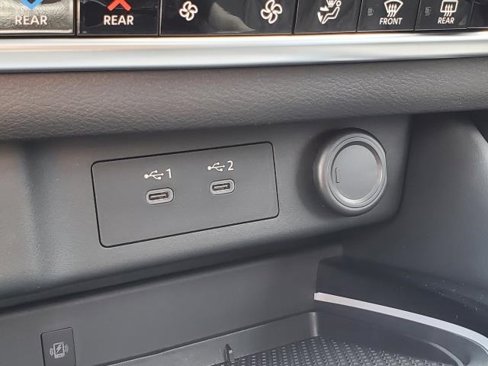 New 2025 Nissan Rogue Platinum w/ Platinum Premium Package image 30