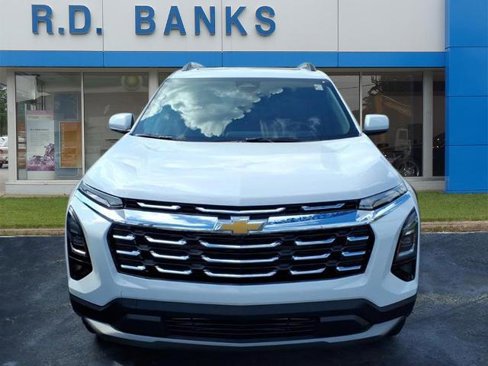 New 2026 Chevrolet Equinox LT w/ Convenience Package II image 2