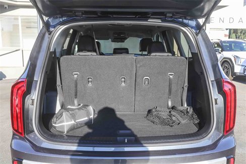 Used 2024 Kia Telluride LX image 28