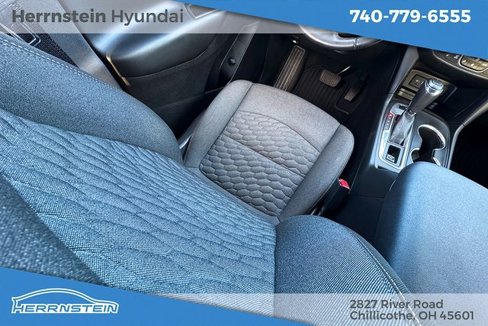 Used 2019 Chevrolet Equinox LT image 14