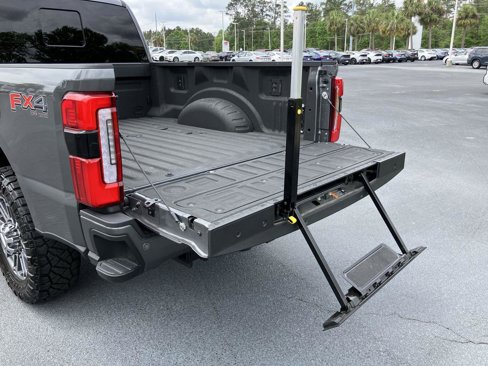 Used 2024 Ford F250 Limited w/ FX4 Off-Road Package image 34