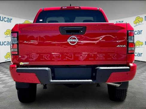 Certified 2025 Nissan Frontier SV image 5