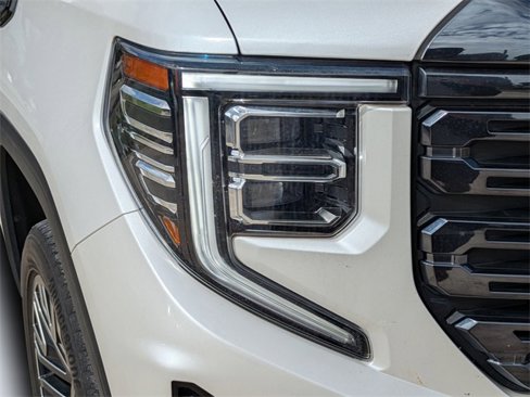 Used 2022 GMC Sierra 1500 Denali Ultimate image 9