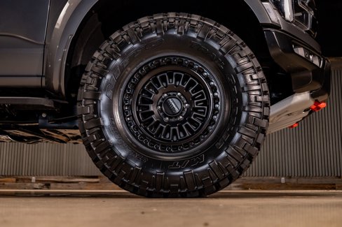 Used 2025 Ford F150 Raptor w/ Equipment Group 803A Raptor R image 16