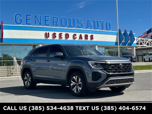 Used 2024 Volkswagen Atlas Cross Sport SE image 1