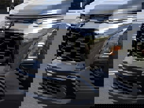 New 2026 Chevrolet Equinox ACTIV w/ Safety and Technology Package image 13
