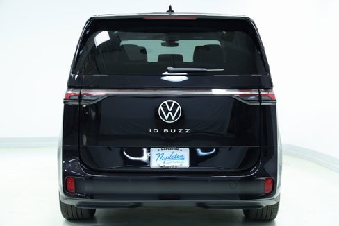 New 2025 Volkswagen ID. Buzz Pro S image 6