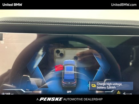 New 2026 BMW 750e xDrive w/ Executive Package image 15
