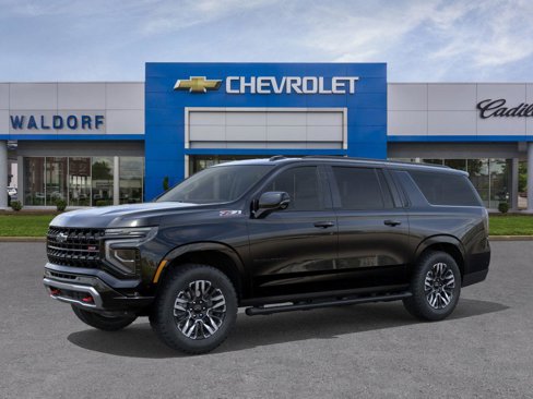New 2026 Chevrolet Suburban Z71 image 2