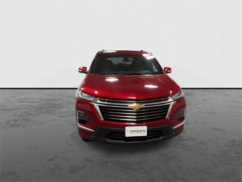 Used 2023 Chevrolet Traverse High Country image 3