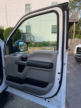 Used 2018 Ford F150 XLT image 29