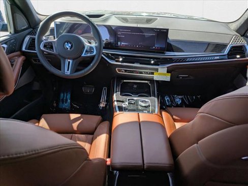 New 2026 BMW X7 M60i image 15
