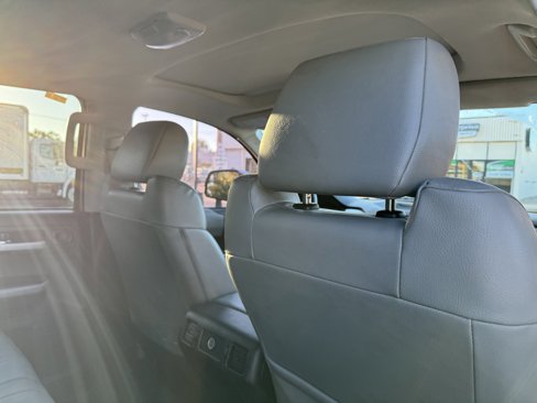 Used 2017 Toyota Tundra Limited image 17