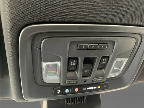 Used 2024 Chevrolet Silverado 1500 High Country w/ High Country Premium Package image 25