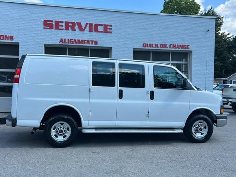 Used 2024 GMC Savana 2500 w/ Driver Convenience Package image 8