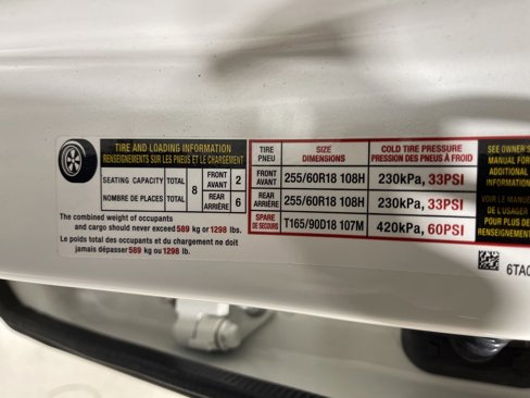Used 2025 Nissan Pathfinder SV image 26