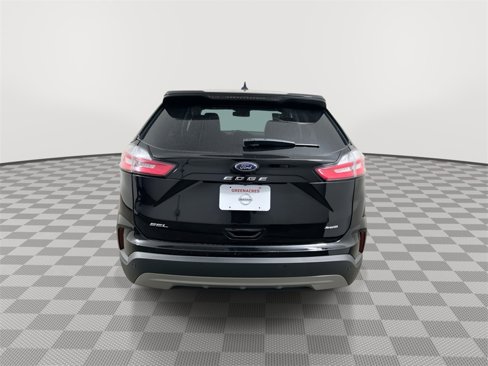 Used 2024 Ford Edge SEL image 7