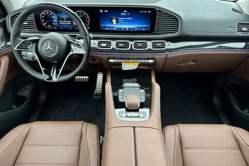 New 2026 Mercedes-Benz GLS 450 4MATIC image 16