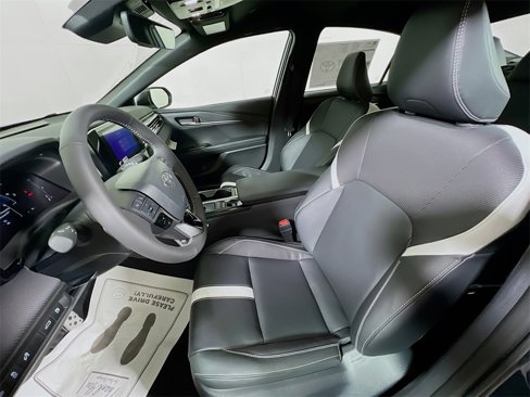 New 2026 Toyota Camry SE image 17