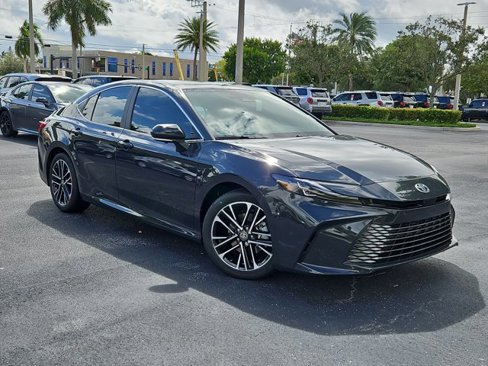 New 2026 Toyota Camry XLE image 32