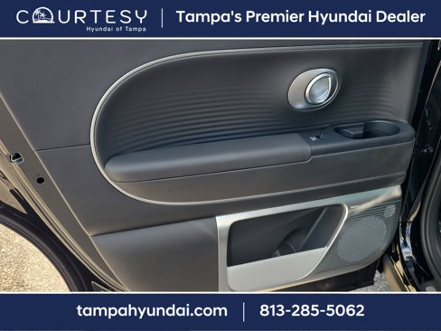 New 2026 Hyundai Ioniq 9 Limited image 12