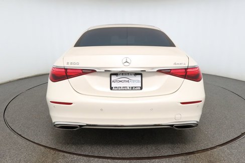 Used 2023 Mercedes-Benz S 500 4MATIC image 5