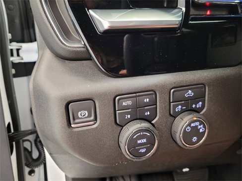 New 2025 Chevrolet Silverado 1500 LT image 26