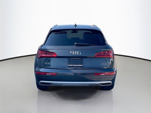 Used 2018 Audi Q5 2.0T Premium image 5