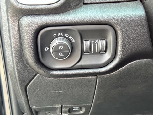 New 2025 RAM 2500 Laramie image 27
