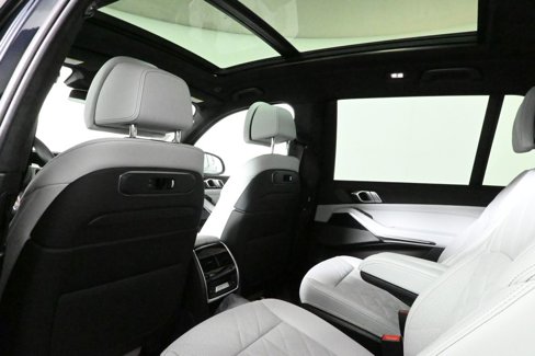 New 2026 BMW X7 xDrive40i w/ M Sport Package image 35